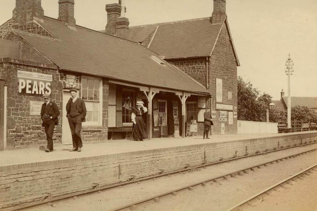 The Old Station, Station House, Snettisham Norfolk Villa Exterior photo